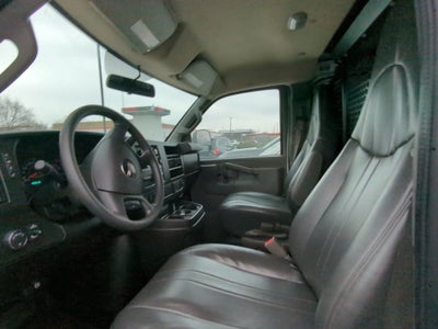 2022 GMC Savana 2500 Work Van