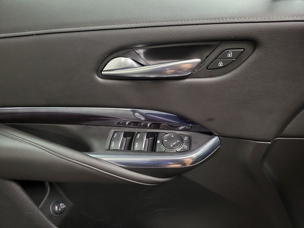 2021 Cadillac XT4 Luxury