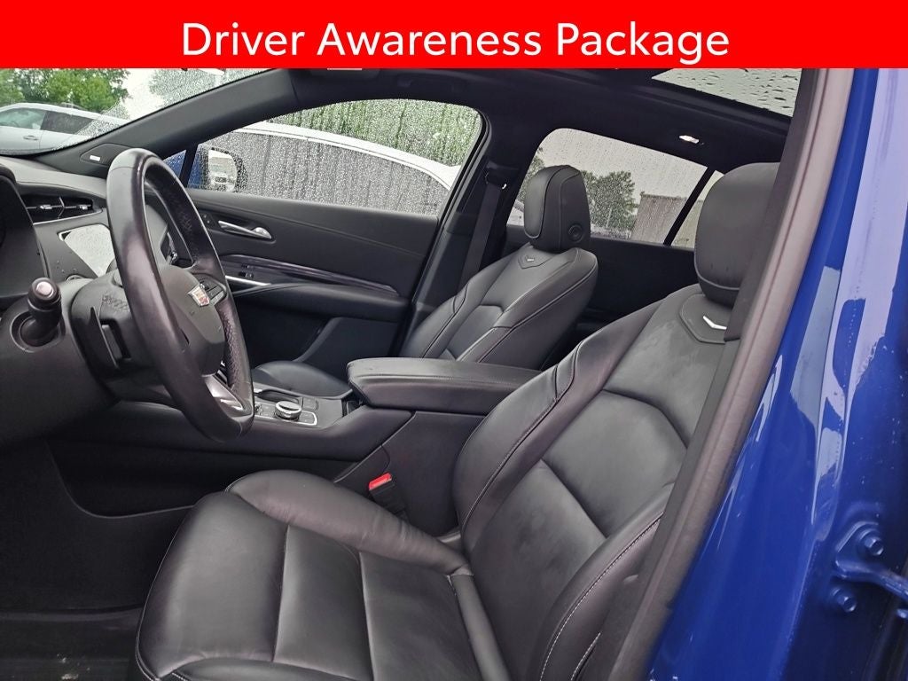2021 Cadillac XT4 Luxury