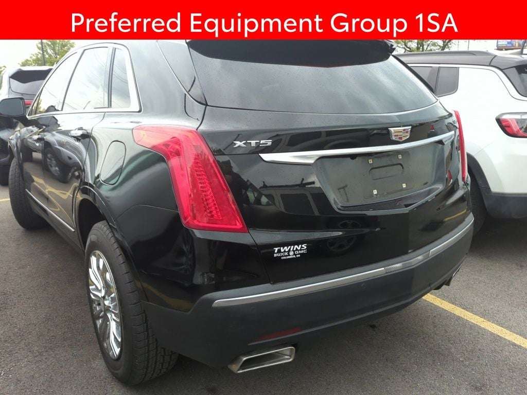 2017 Cadillac XT5 Base