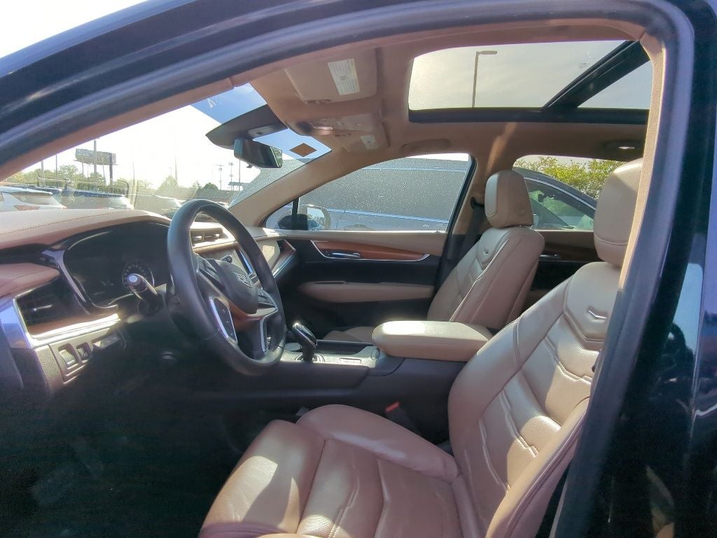 2017 Cadillac XT5 Platinum