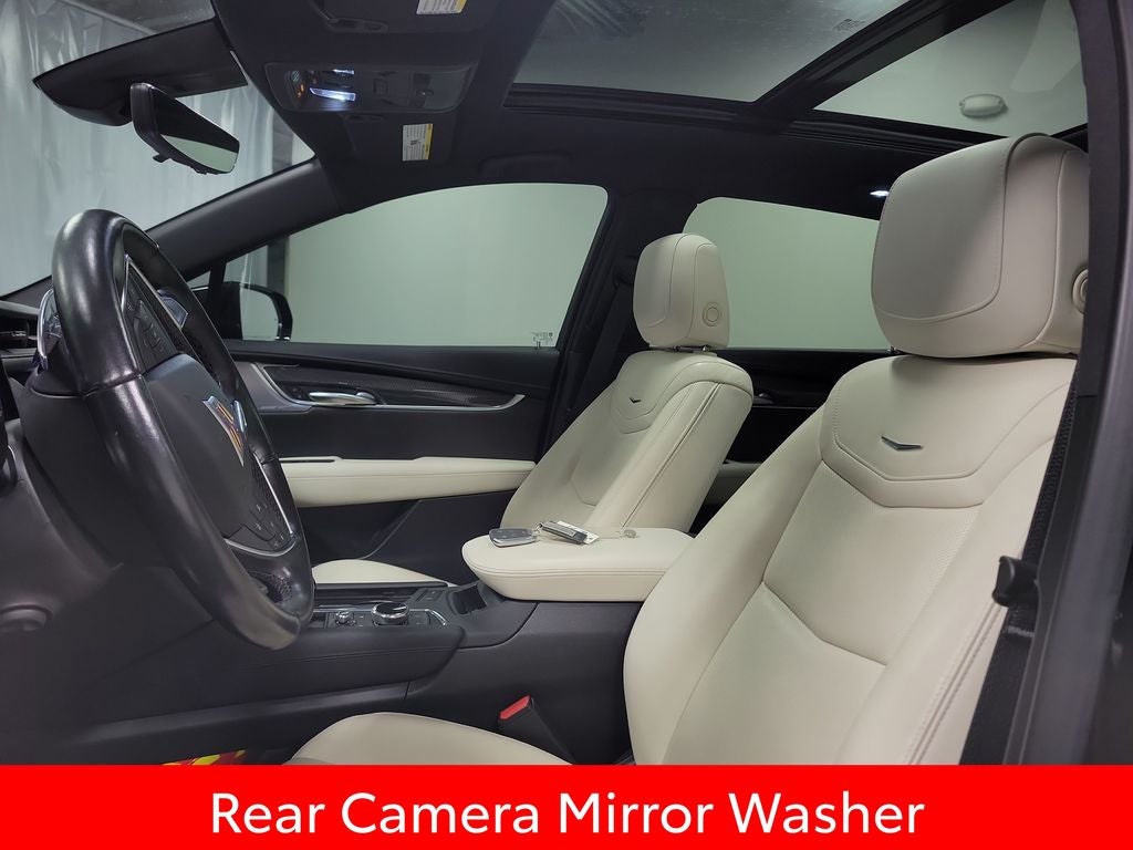 2023 Cadillac XT5 Sport