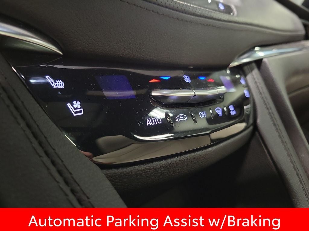 2023 Cadillac XT5 Sport