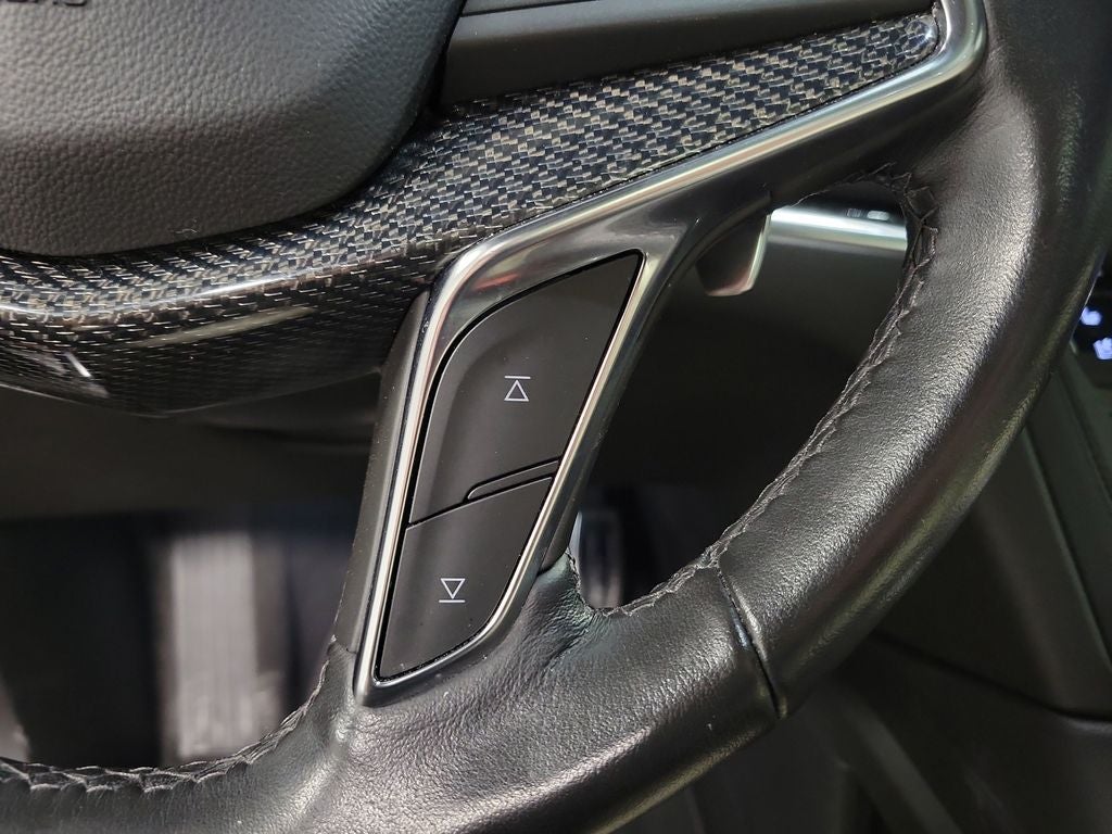 2023 Cadillac XT5 Sport