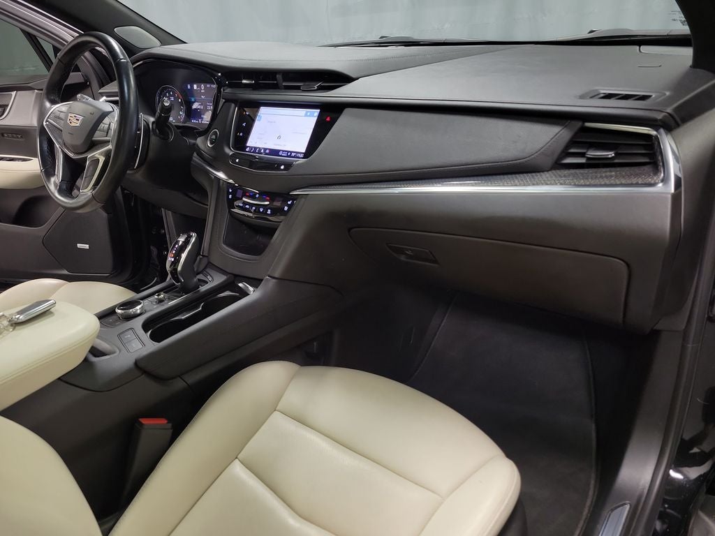 2023 Cadillac XT5 Sport