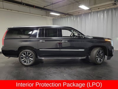 2017 Cadillac Escalade ESV Luxury
