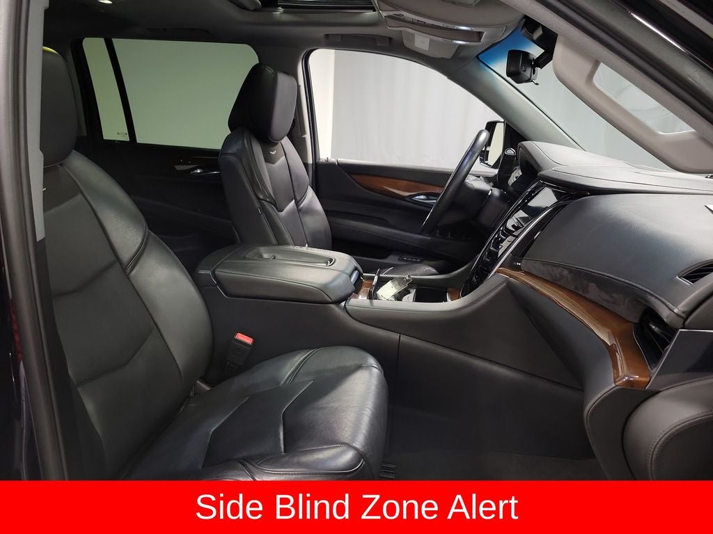 2017 Cadillac Escalade ESV Luxury