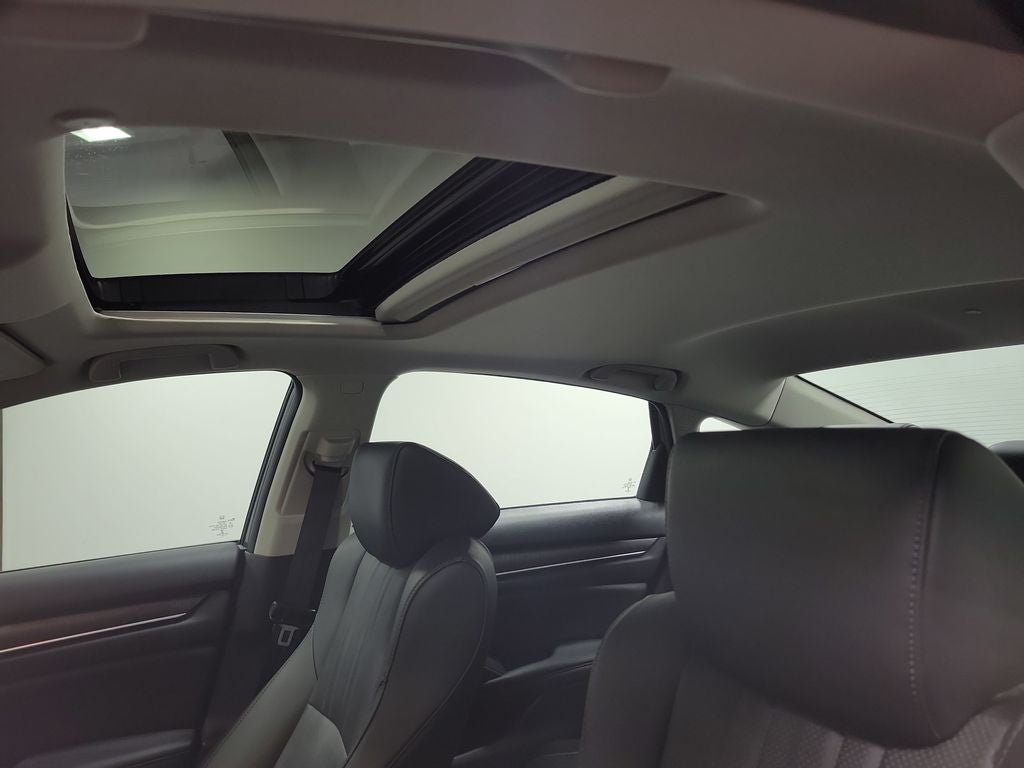 2022 Honda Accord Hybrid Touring