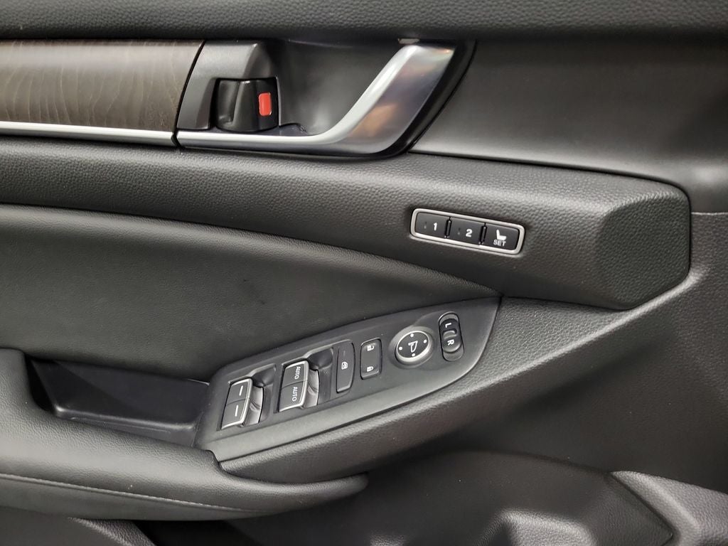 2022 Honda Accord Hybrid Touring