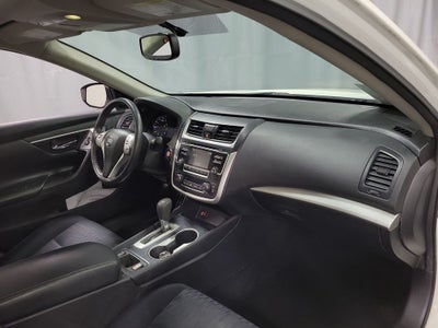 2017 Nissan Altima 2.5 SV