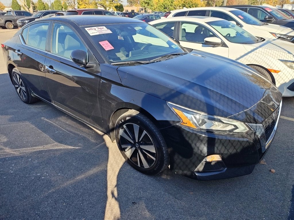 2022 Nissan Altima 2.5 SV