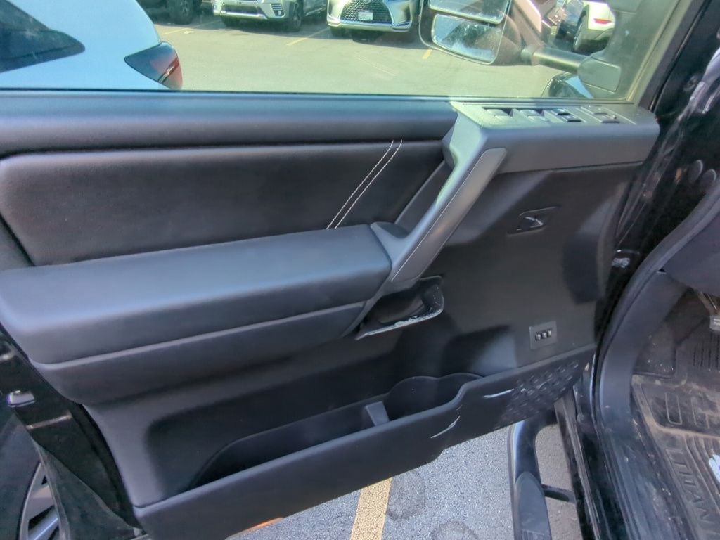 2014 Nissan Titan PRO-4X