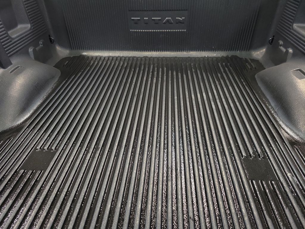 2019 Nissan Titan SV