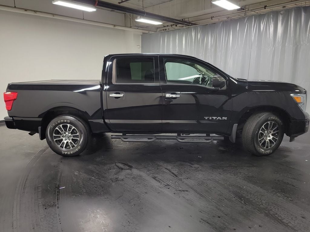 2021 Nissan Titan SV