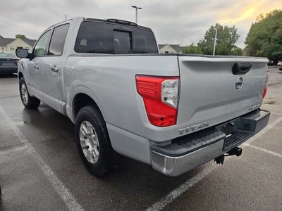 2017 Nissan Titan SV