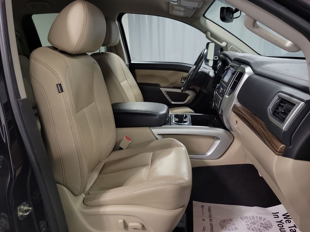 2016 Nissan Titan XD SL