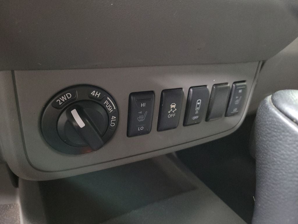 2020 Nissan Frontier SV