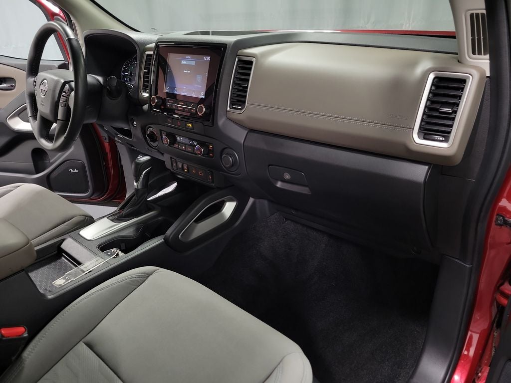 2024 Nissan Frontier SV