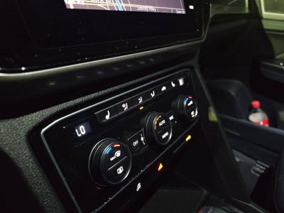 2020 Volkswagen Atlas Cross Sport 3.6L V6 SEL R-Line 4Motion