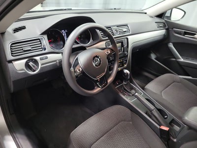 2016 Volkswagen Passat 1.8T S
