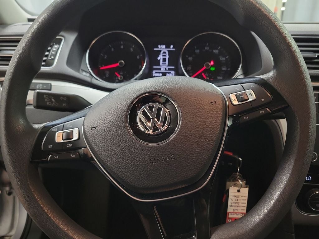 2016 Volkswagen Passat 1.8T S
