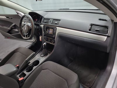 2016 Volkswagen Passat 1.8T S