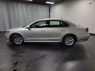 2016 Volkswagen Passat 1.8T S