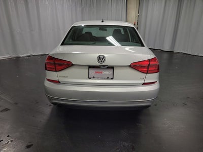 2016 Volkswagen Passat 1.8T S