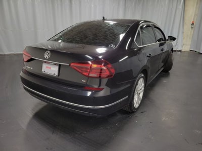 2018 Volkswagen Passat 2.0T SE