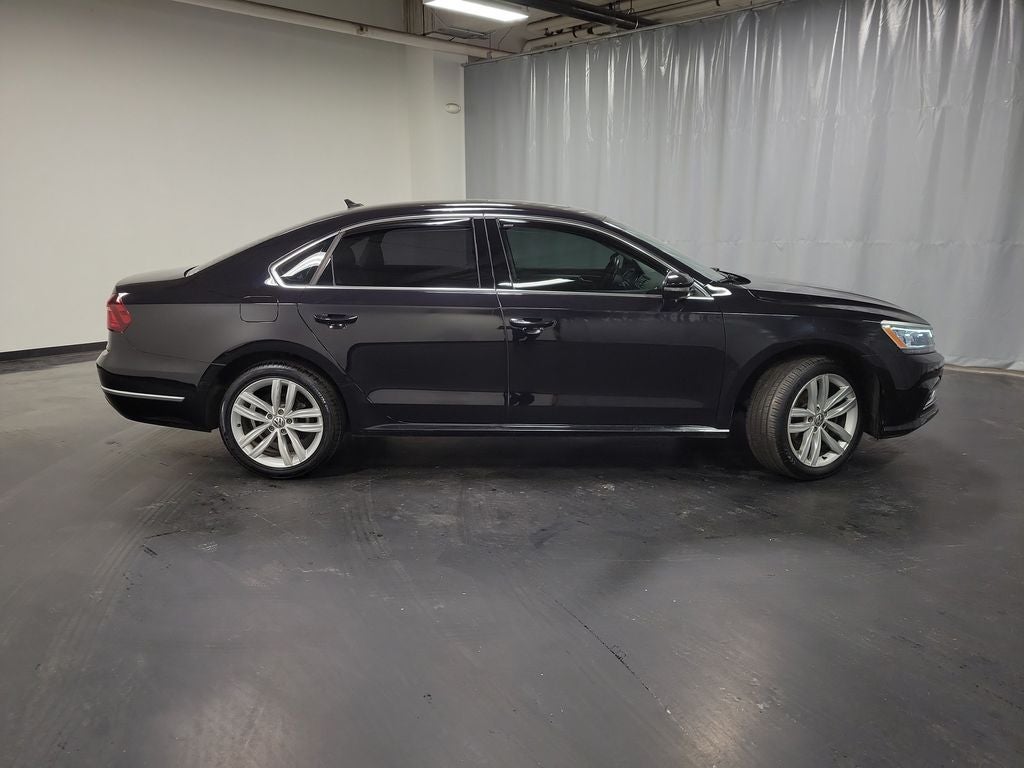 2018 Volkswagen Passat 2.0T SE
