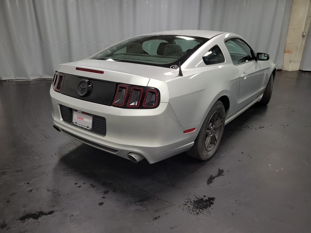 2014 Ford Mustang V6