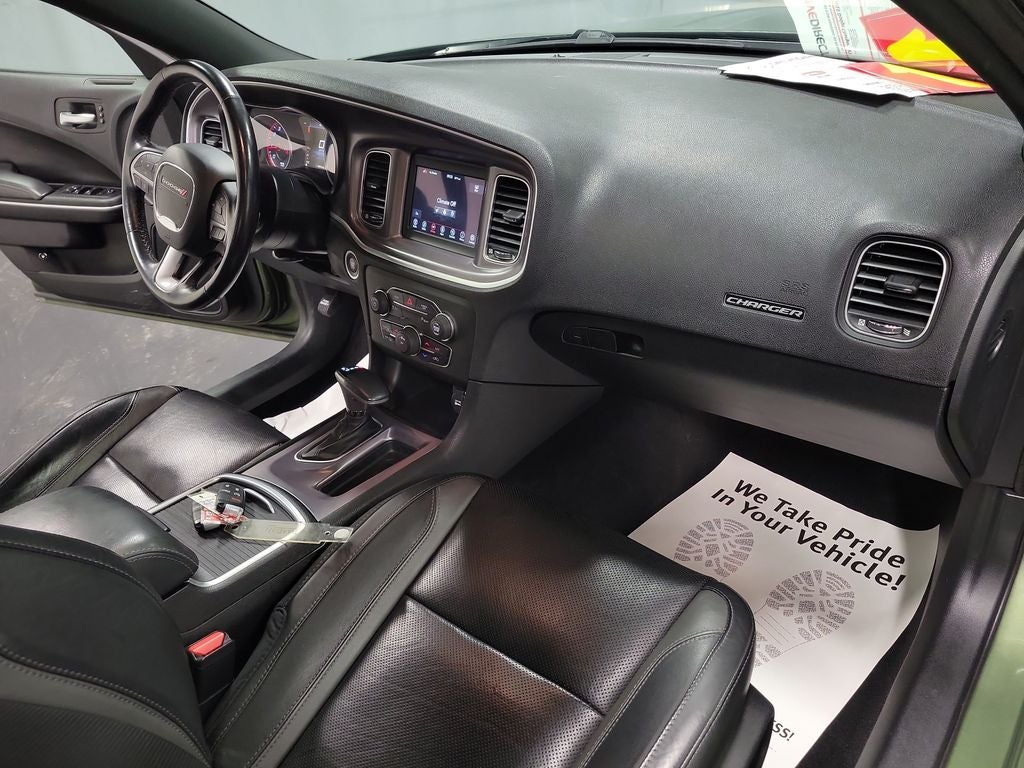 2019 Dodge Charger SXT