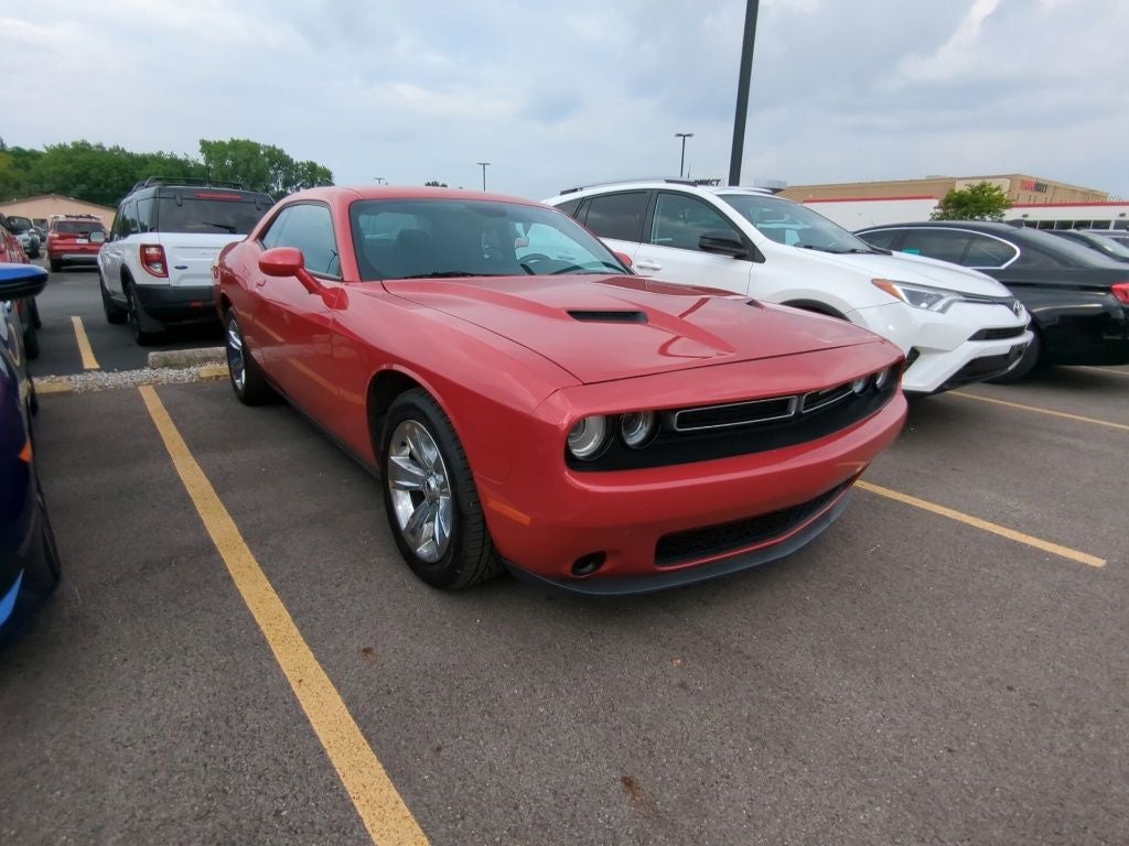 2016 Dodge Challenger SXT