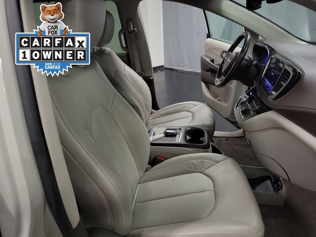 2021 Chrysler Pacifica Touring L