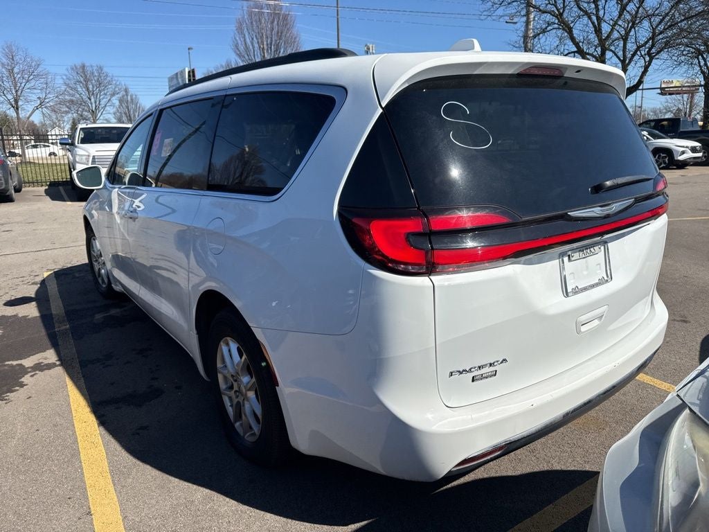 2022 Chrysler Pacifica Touring L