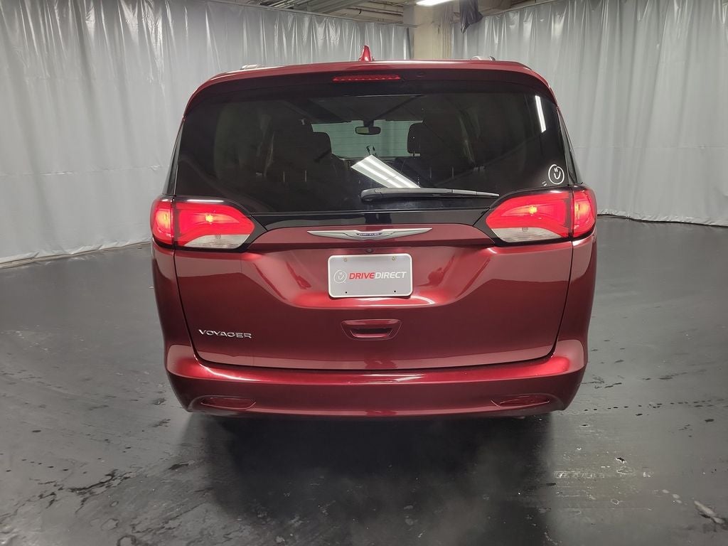 2020 Chrysler Voyager LXI