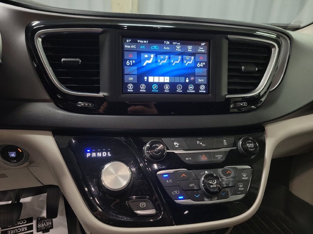 2020 Chrysler Pacifica Touring