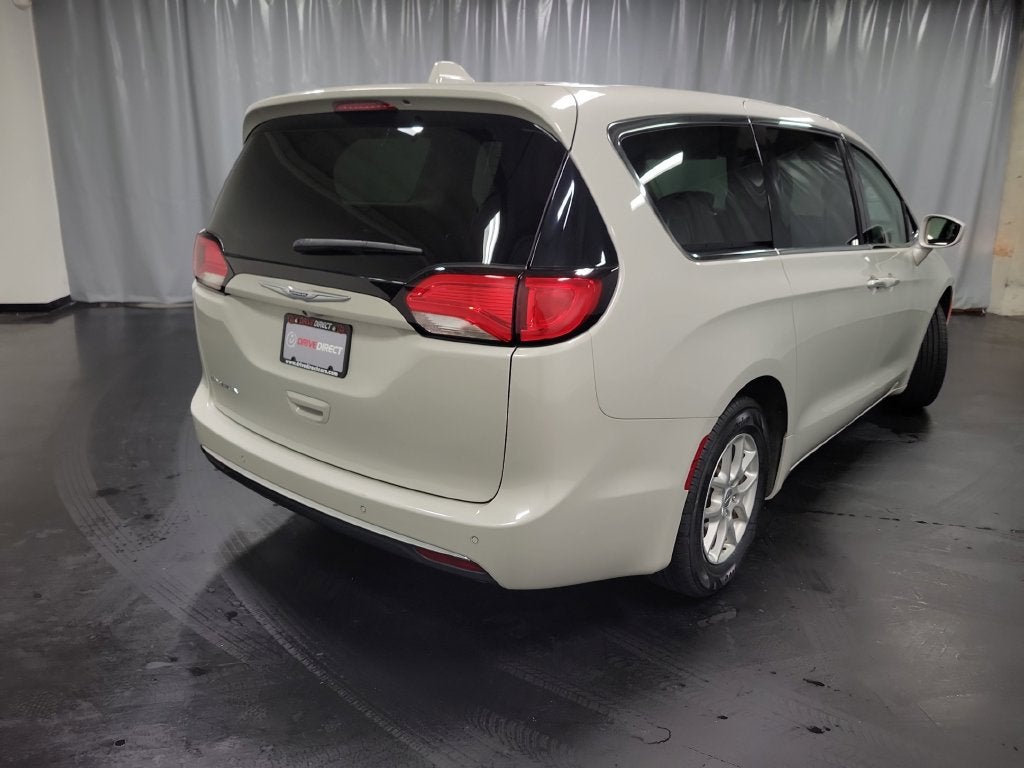 2020 Chrysler Pacifica Touring