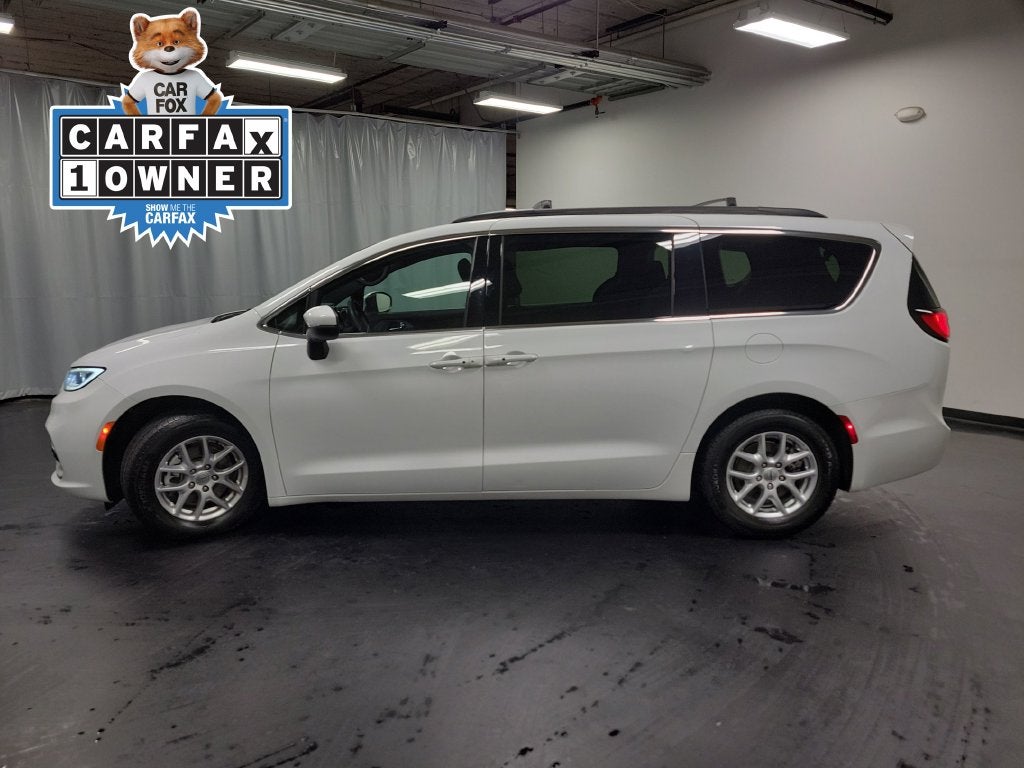 2023 Chrysler Pacifica Touring