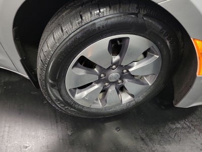 2017 Chrysler Pacifica Hybrid Platinum