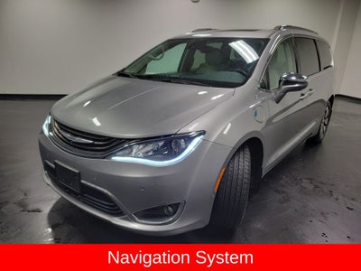 2017 Chrysler Pacifica Hybrid Platinum