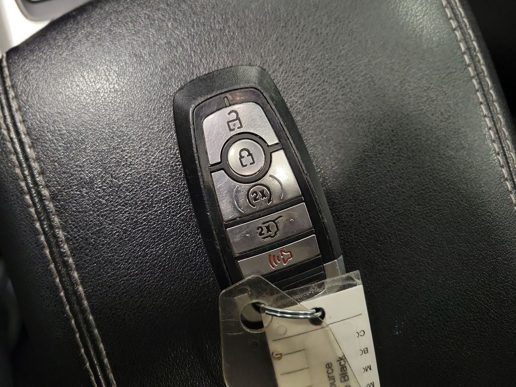 2023 Ford Edge Titanium