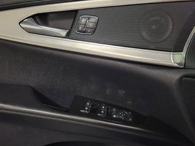 2019 Lincoln Nautilus Standard