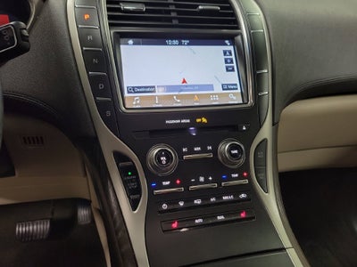2019 Lincoln Nautilus Select