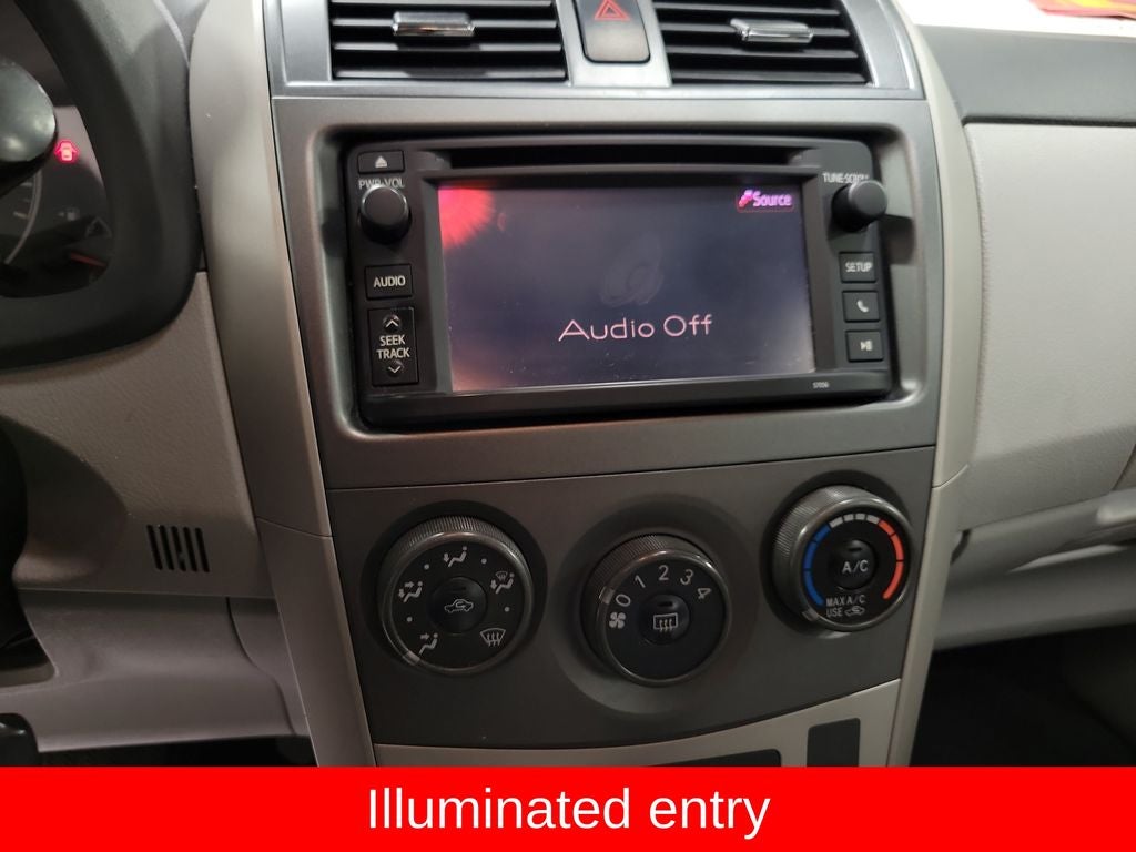 2013 Toyota Corolla LE