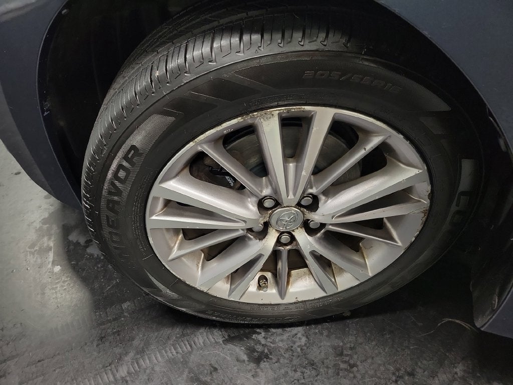 2015 Toyota Corolla LE Plus