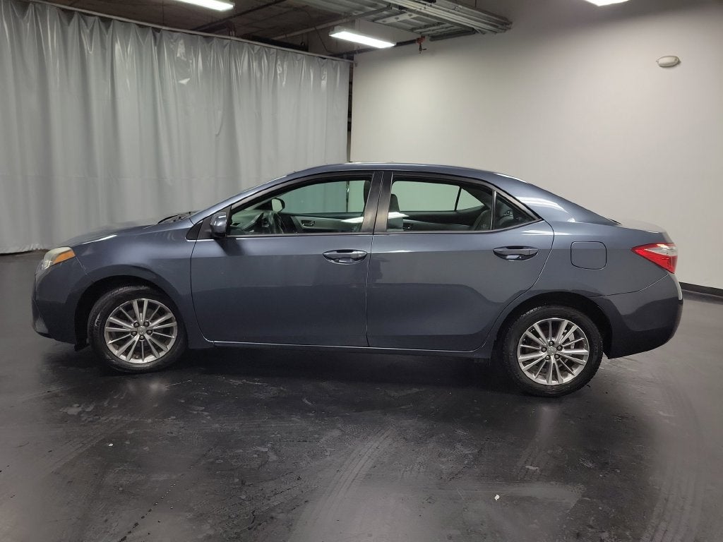 2015 Toyota Corolla LE Plus