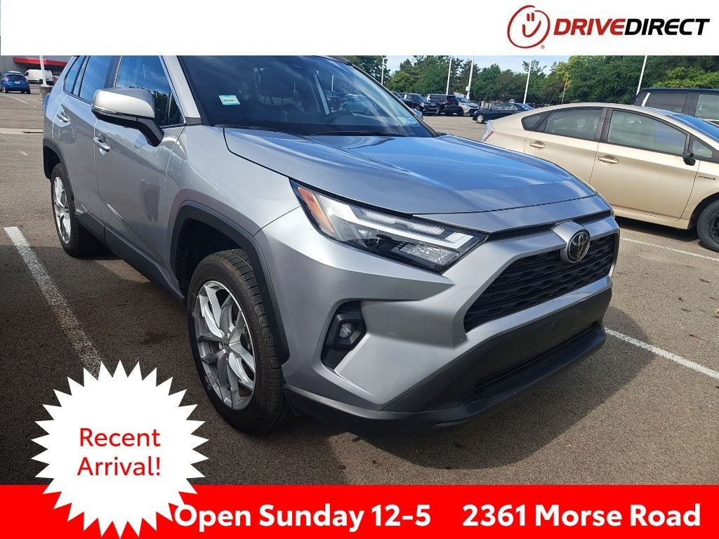 2025 Toyota RAV4 XLE Premium