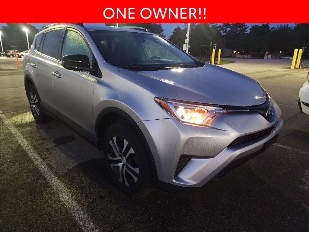 2017 Toyota RAV4 LE