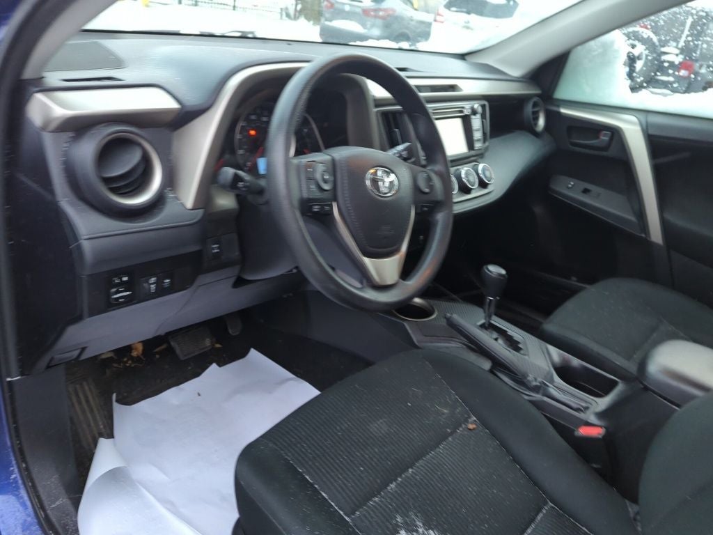 2014 Toyota RAV4 LE